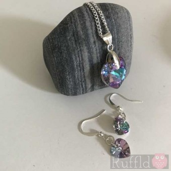 Necklace and Earrings Set - Crystal Hearts