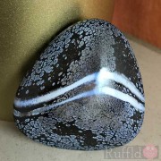 Glass Pebble - Beach Collection - Grey Mottled Design